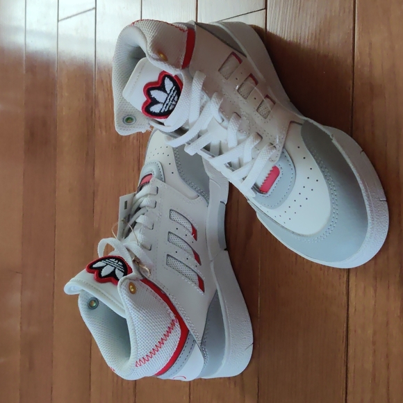 Adidas little boys sneakers - Picture 5 of 8